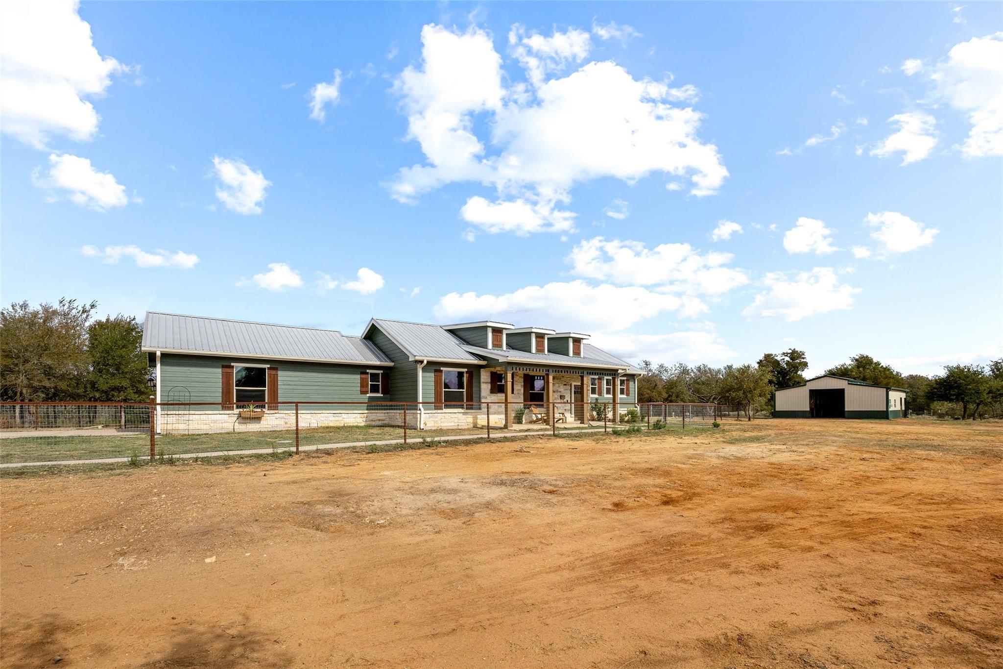 301 County Road 491 RD