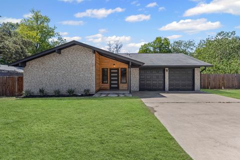 Tiny photo for 2007 Matthews LN, Austin, TX 78745 (MLS # 1777279)