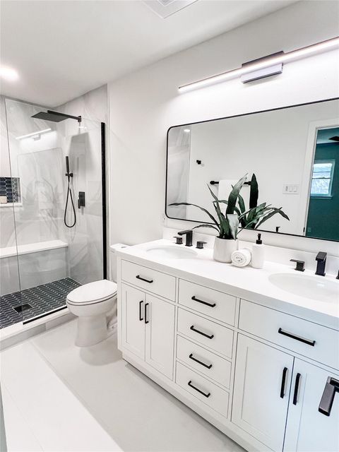 Tiny photo for 2007 Matthews LN, Austin, TX 78745 (MLS # 1777279)