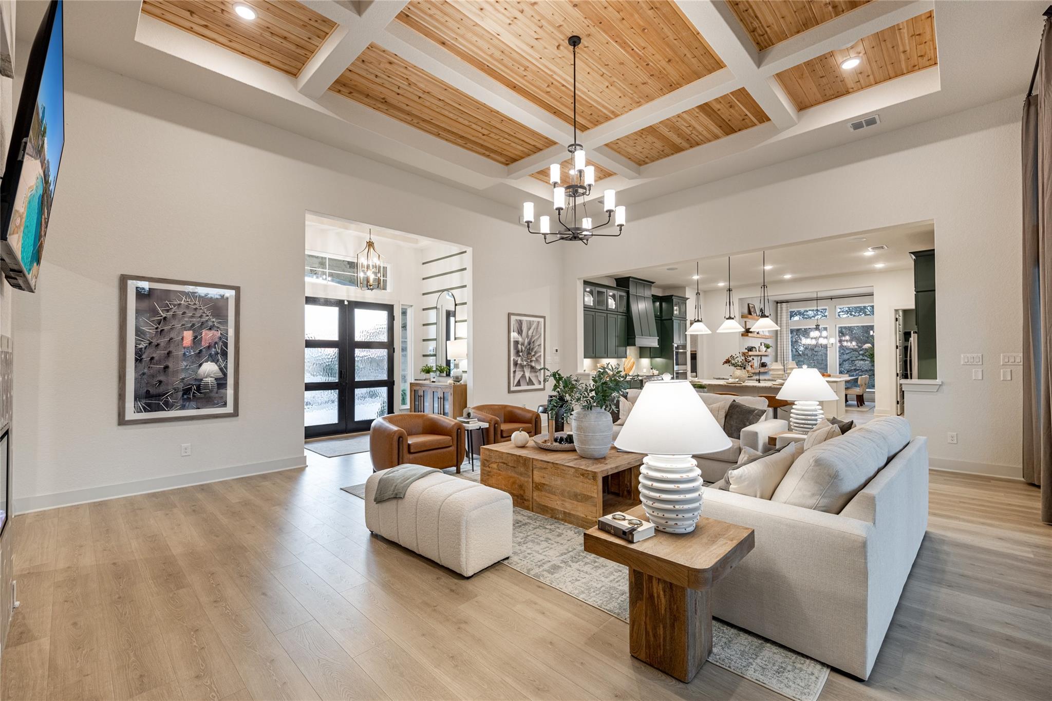 1404 Paxton LN