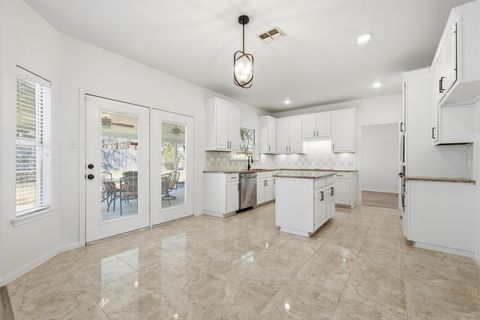 Tiny photo for 5908 Trabadora CV, Austin, TX 78759 (MLS # 1571079)