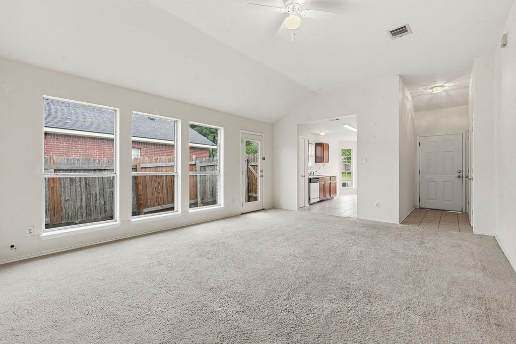 Photo of 116 Blue Ridge TRL, Elgin, TX 78621 (MLS # 9459005)