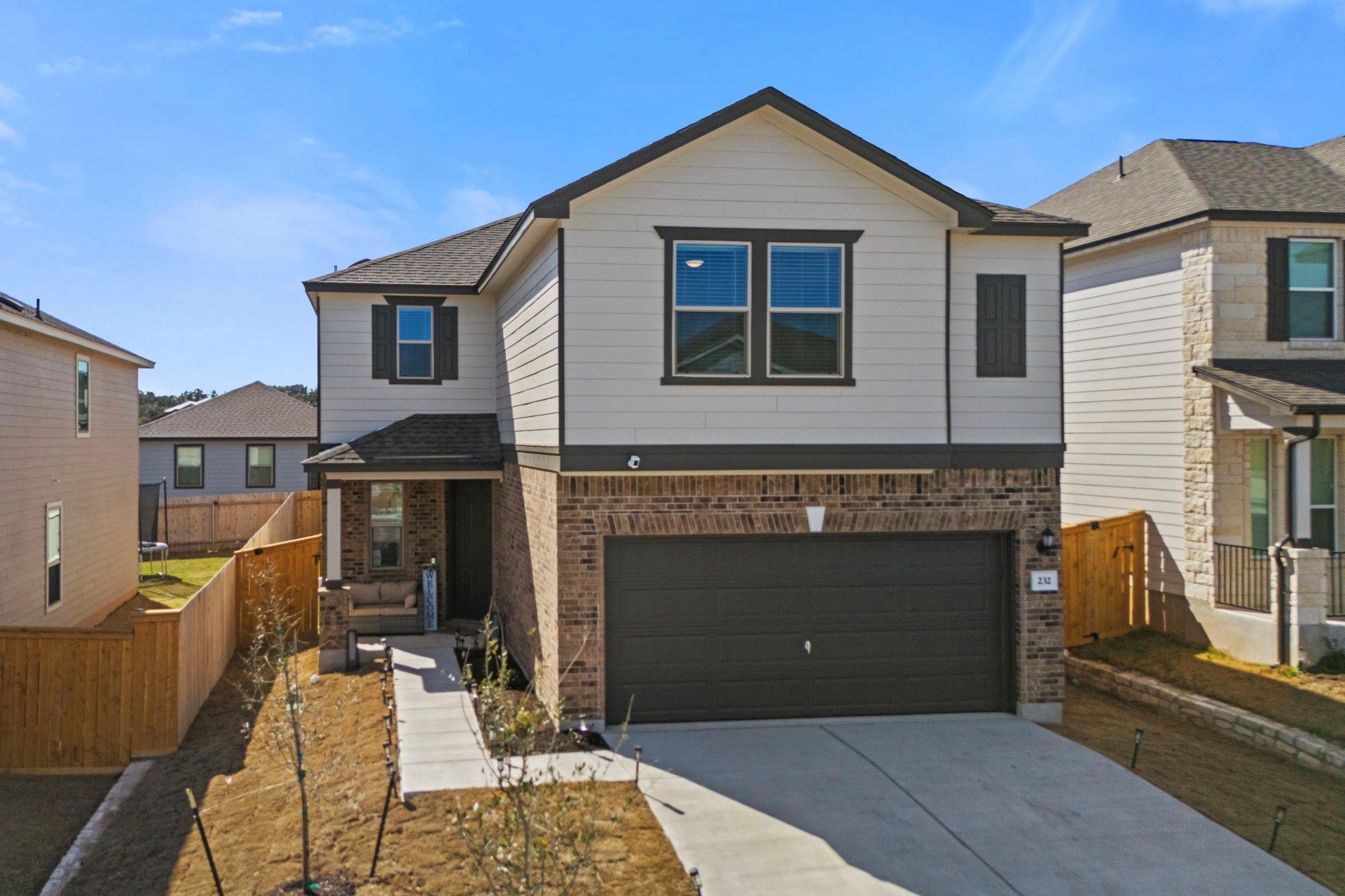 232 Robert Hightower DR