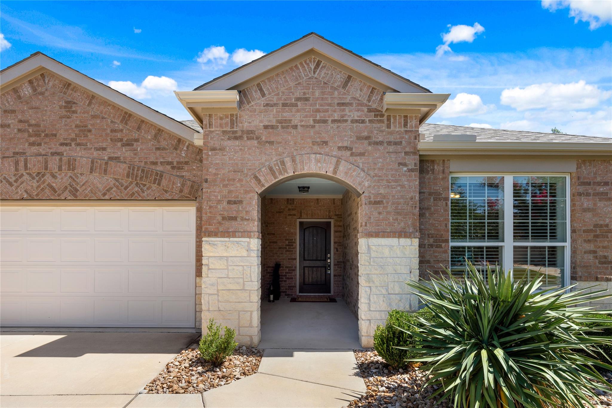 14 Acacia WAY