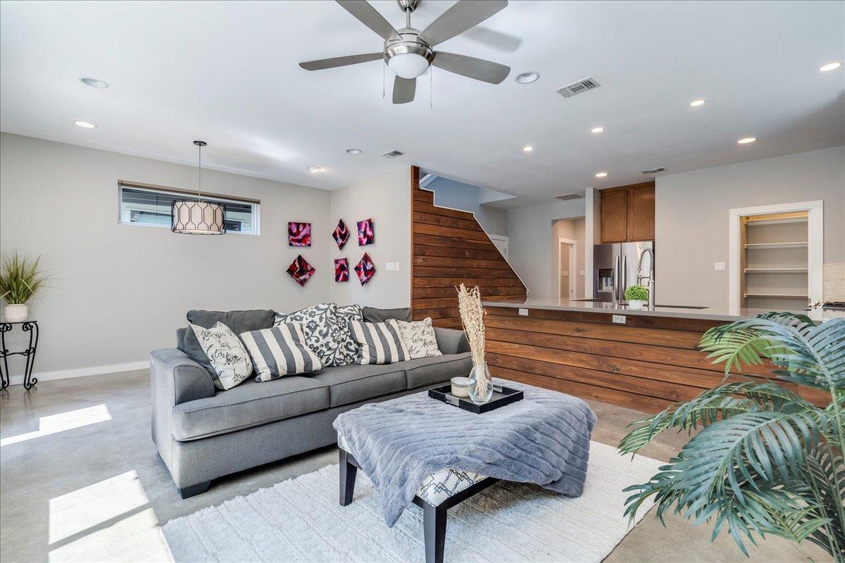 3505 Villa CT 11