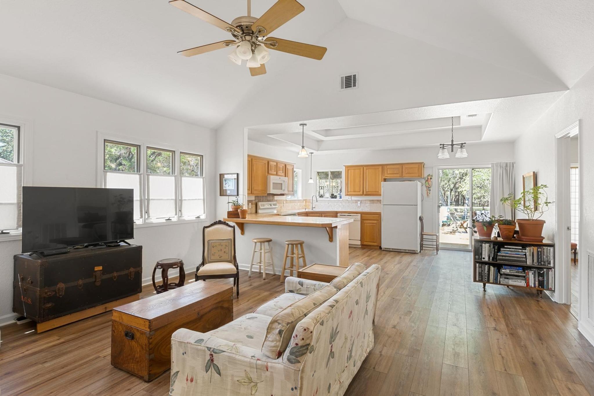 39 Pleasant Valley RD