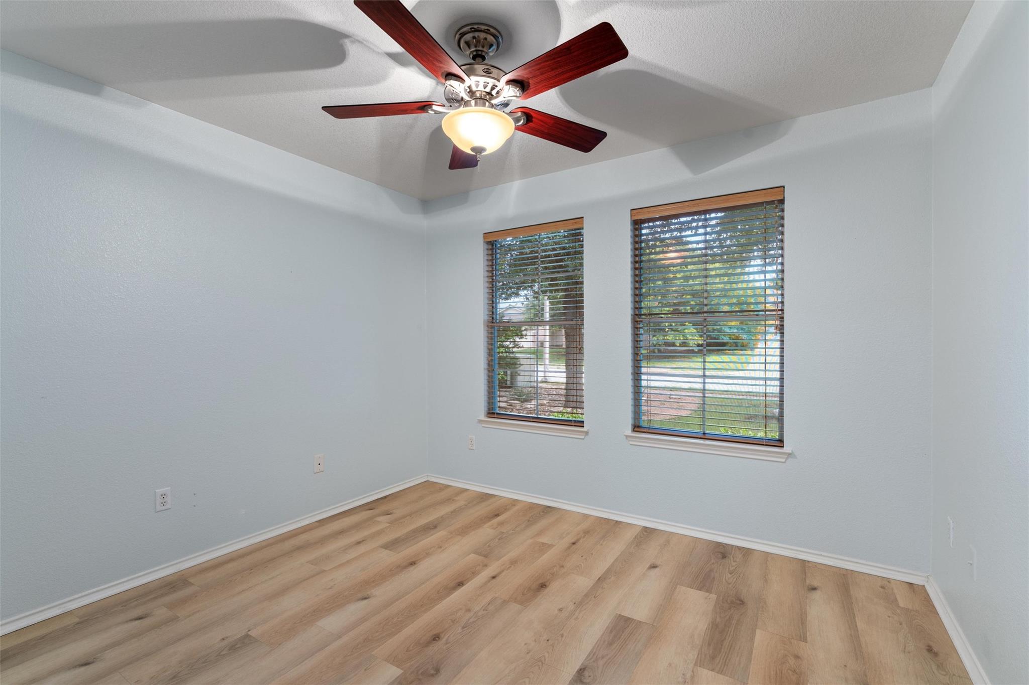 Leander, Texas 78641, United States, 4 Bedrooms Bedrooms, ,2 BathroomsBathrooms,Residential,Active,152922