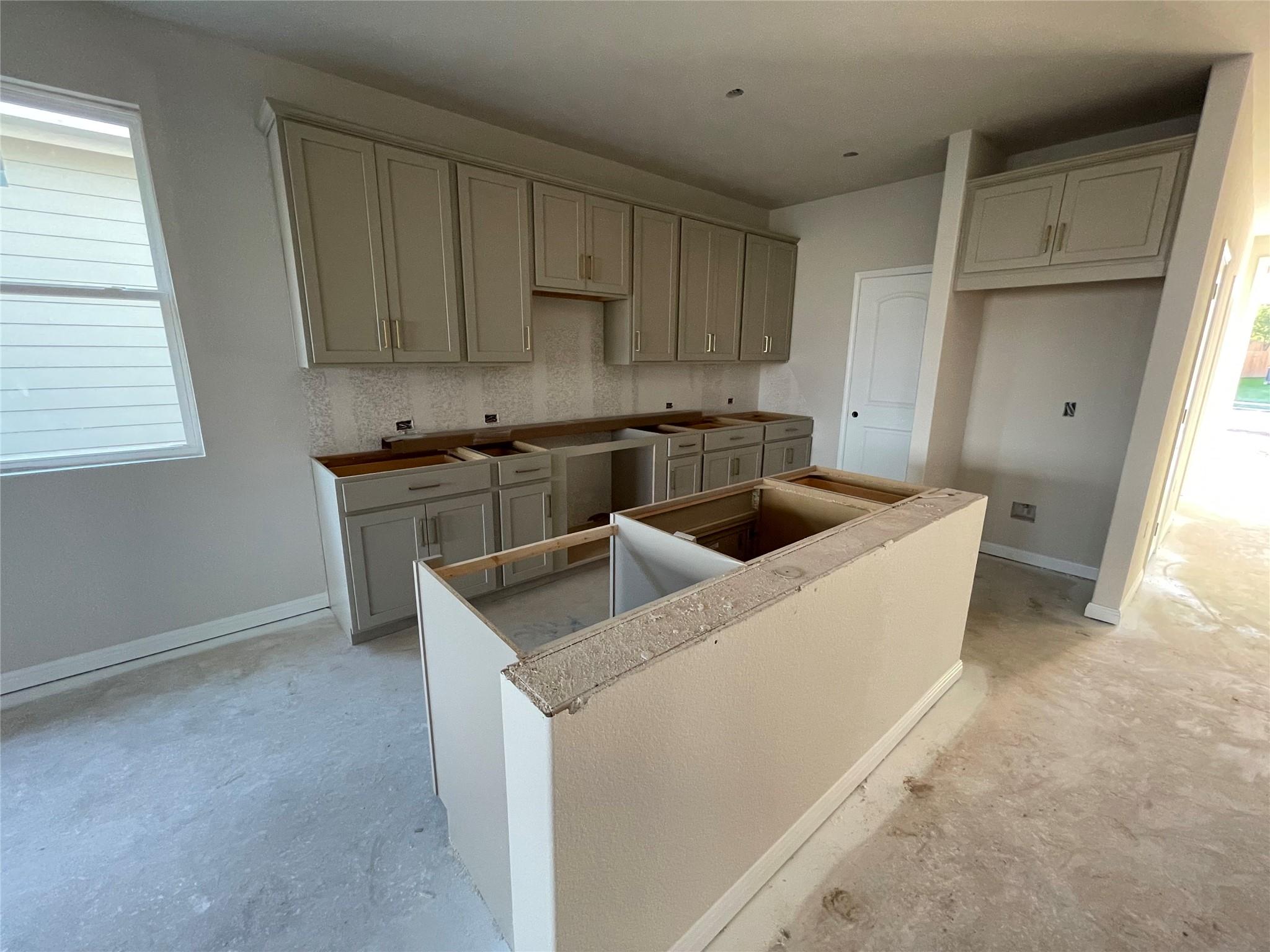 616 Palo Brea LOOP