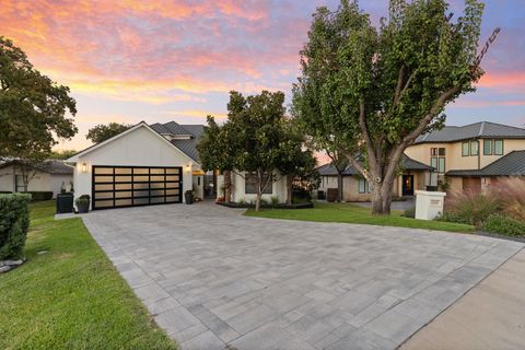 1310 Broken Arrow Horseshoe Bay TX 78657