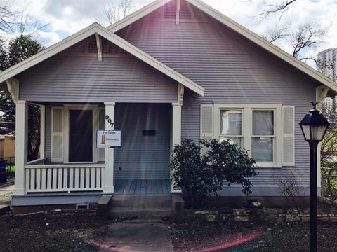 Photo of 907 Taylor ST, Austin, TX 78702 (MLS # 3445084)