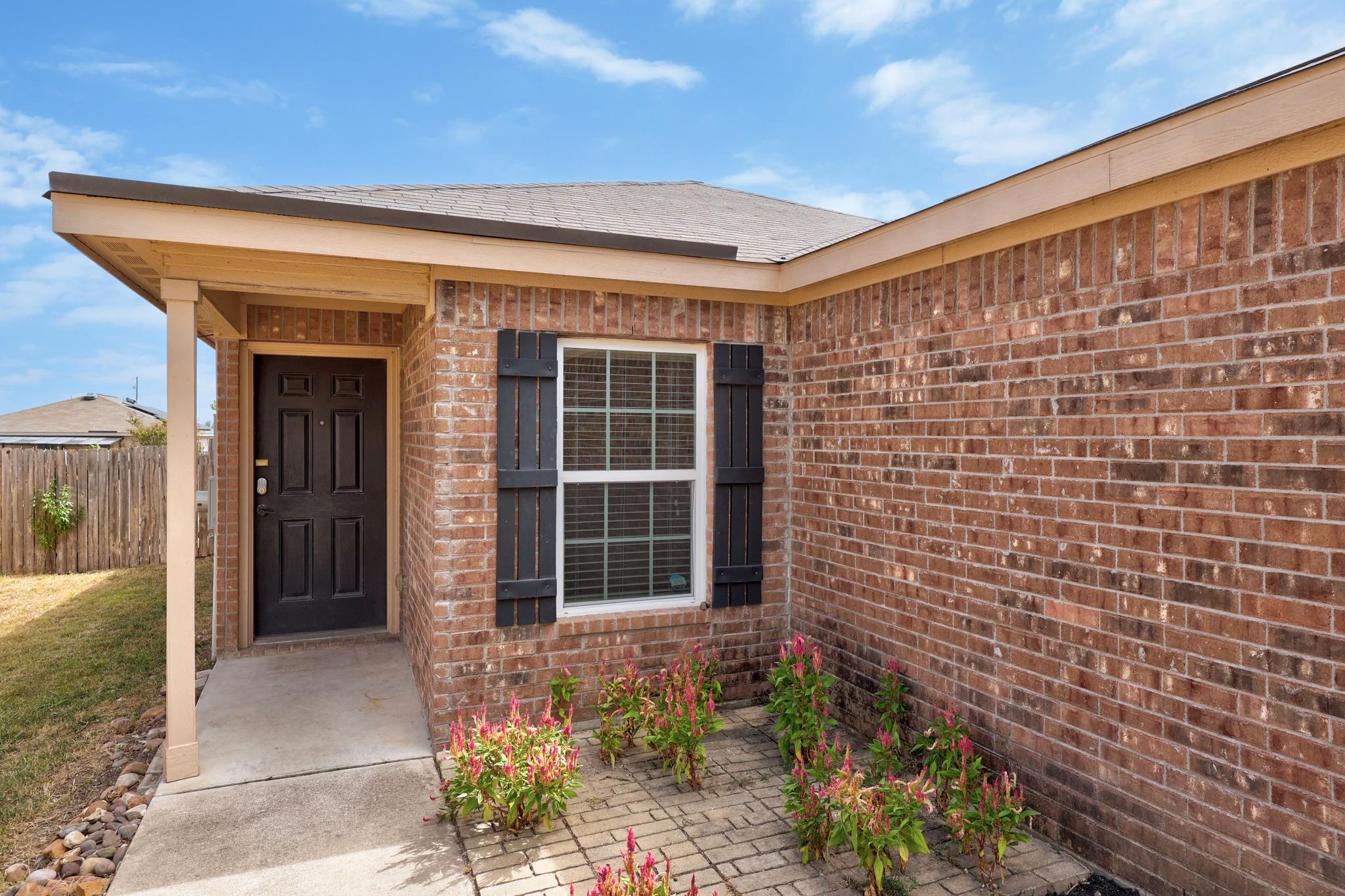 228 Millers LOOP