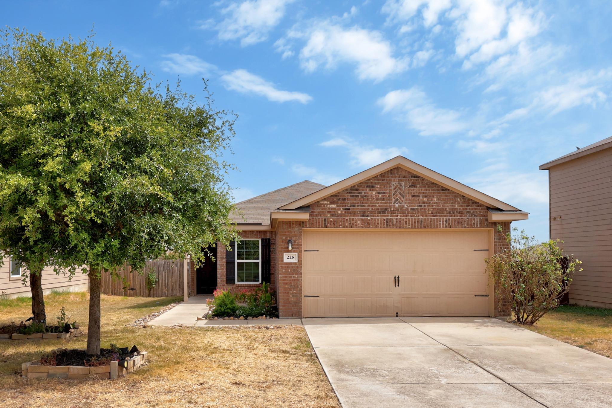 228 Millers LOOP