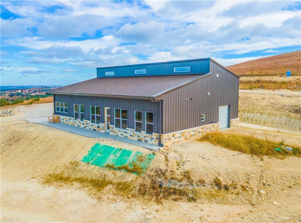 1759 Majestic Hills DR