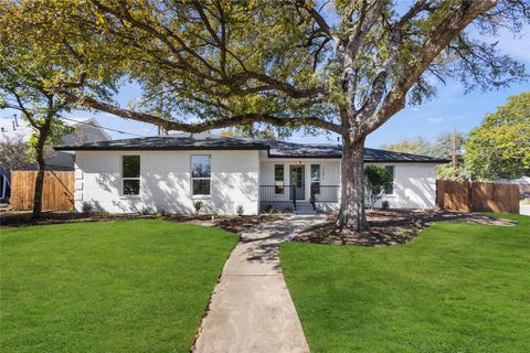 Photo of 12814 Poquoson DR, Austin, TX 78727 (MLS # 8603373)