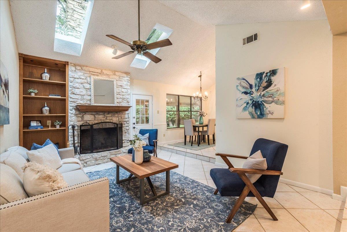 1304 Round Rock West CV