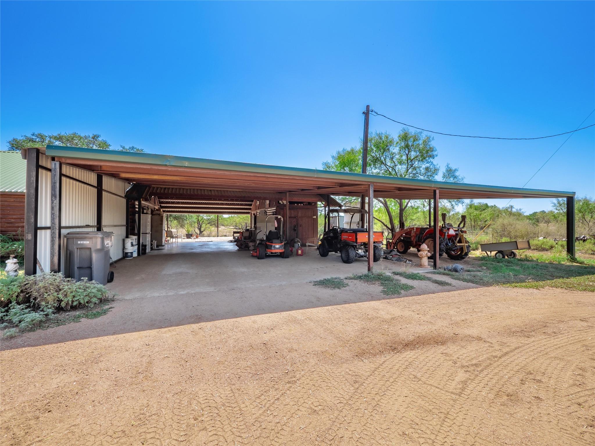 234 E Flag Creek Ranch RD