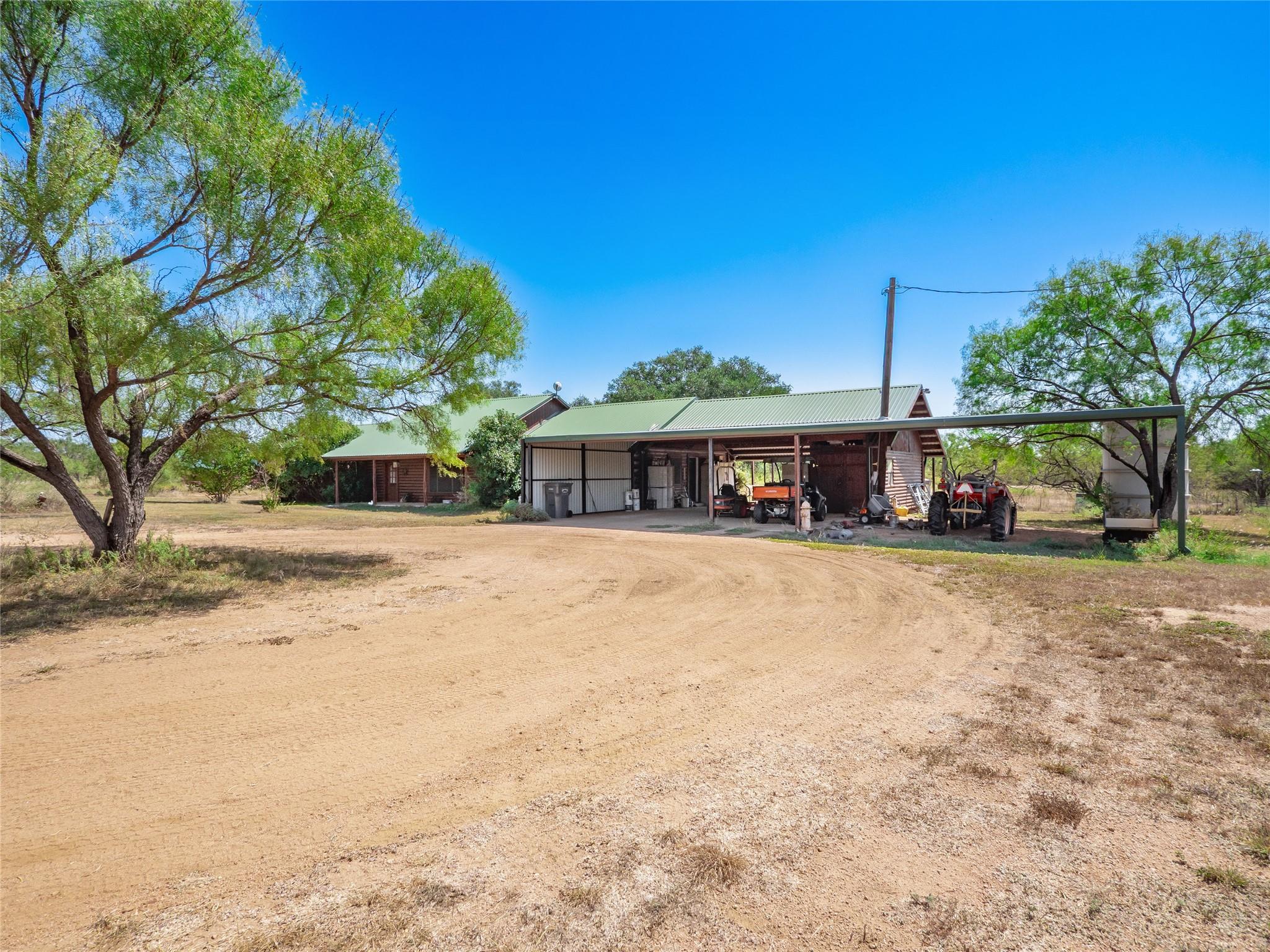 234 E Flag Creek Ranch RD