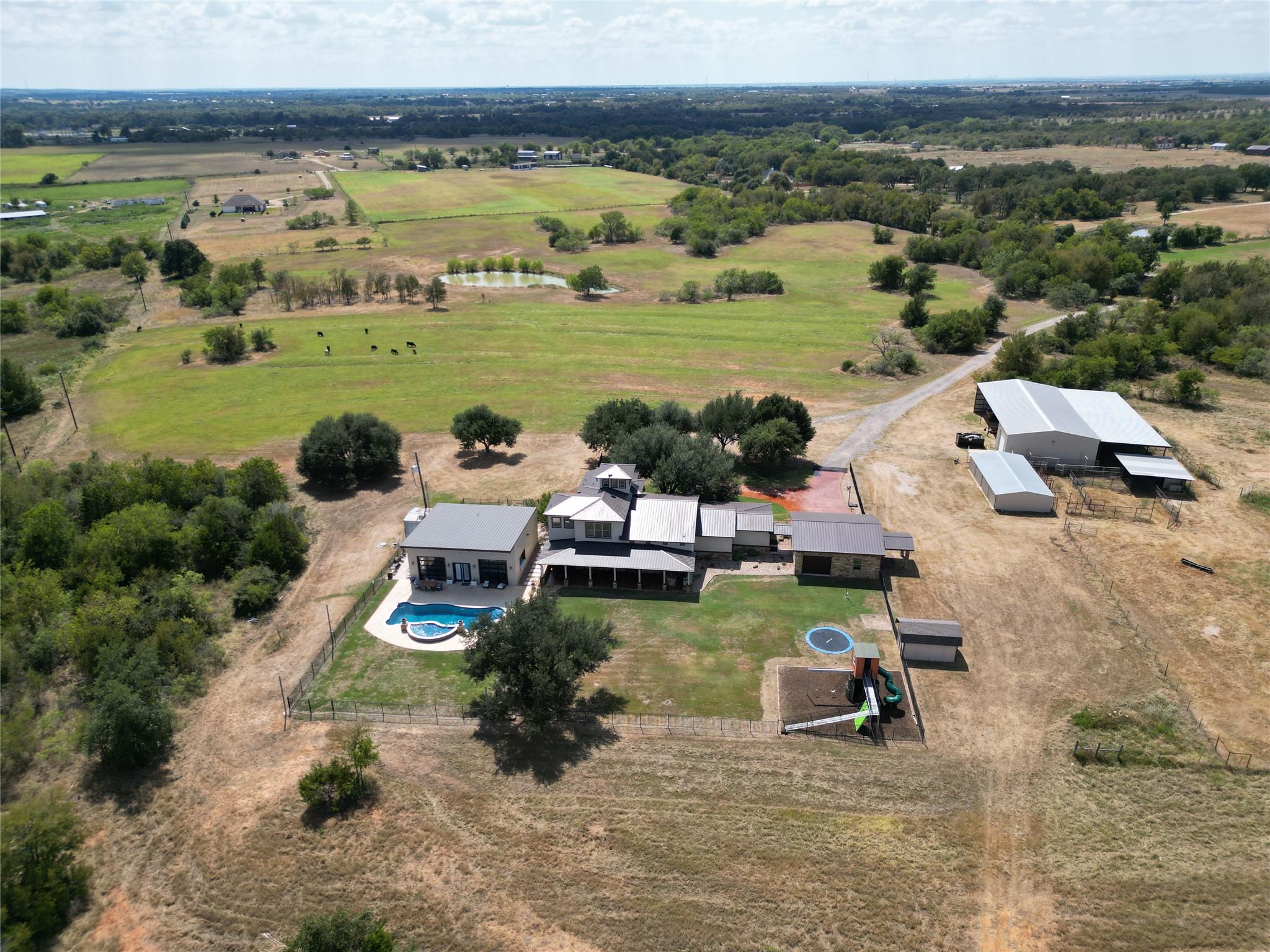 1124 County Road 301