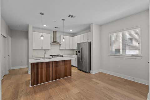 Tiny photo for 2827 Manor RD #2201, Austin, TX 78722 (MLS # 8279167)