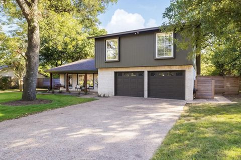 Tiny photo for 2401 Vassal DR, Austin, TX 78748 (MLS # 4695920)