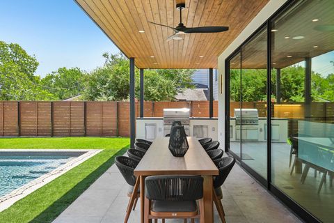 Tiny photo for 2010 Meadowridge DR, Austin, TX 78704 (MLS # 2105641)