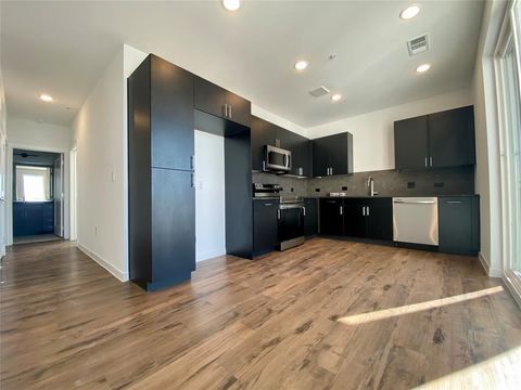 Photo of 4801 Springdale RD #2408, Austin, TX 78723 (MLS # 4040247)