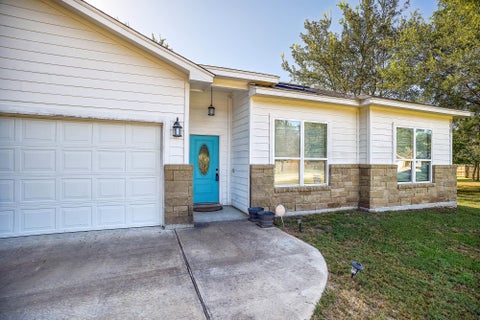 Photo of 225 Waikakaaua DR, Bastrop, TX 78602 (MLS # 7083557)