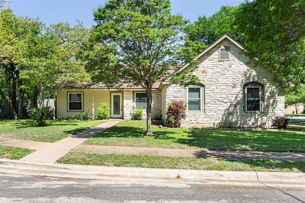 501 ELM CT, CEDAR PARK, TX 78613 - Image b4e3f28199e67de6dc1077edd35bec1d/1219481473
