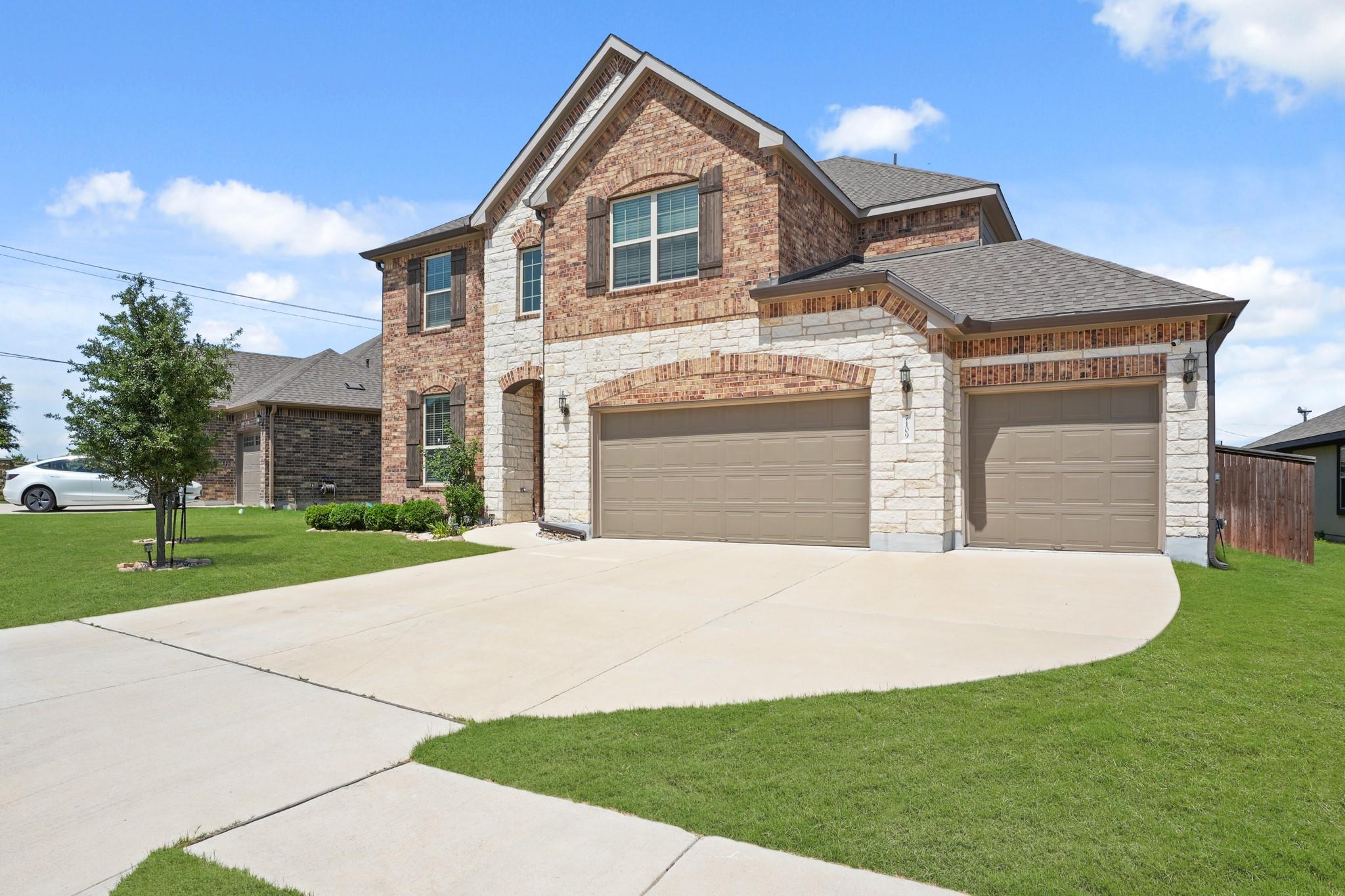 7109 Bargello PL