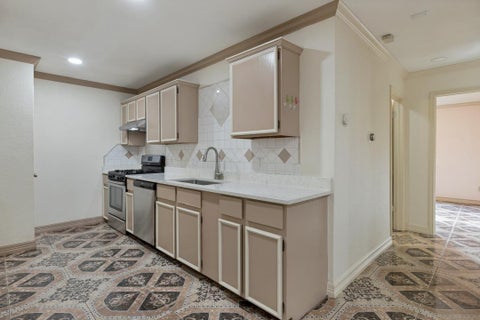 Tiny photo for 4805 Crest Oak RD, Austin, TX 78744 (MLS # 1551345)