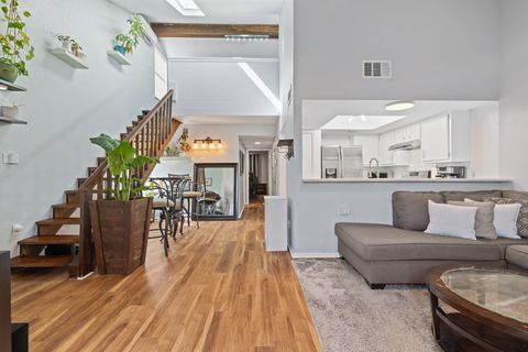 Tiny photo for 1010 W Rundberg LN W #13, Austin, TX 78758 (MLS # 5271190)