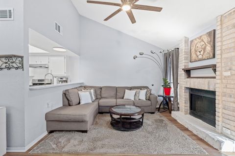 Tiny photo for 1010 W Rundberg LN W #13, Austin, TX 78758 (MLS # 5271190)