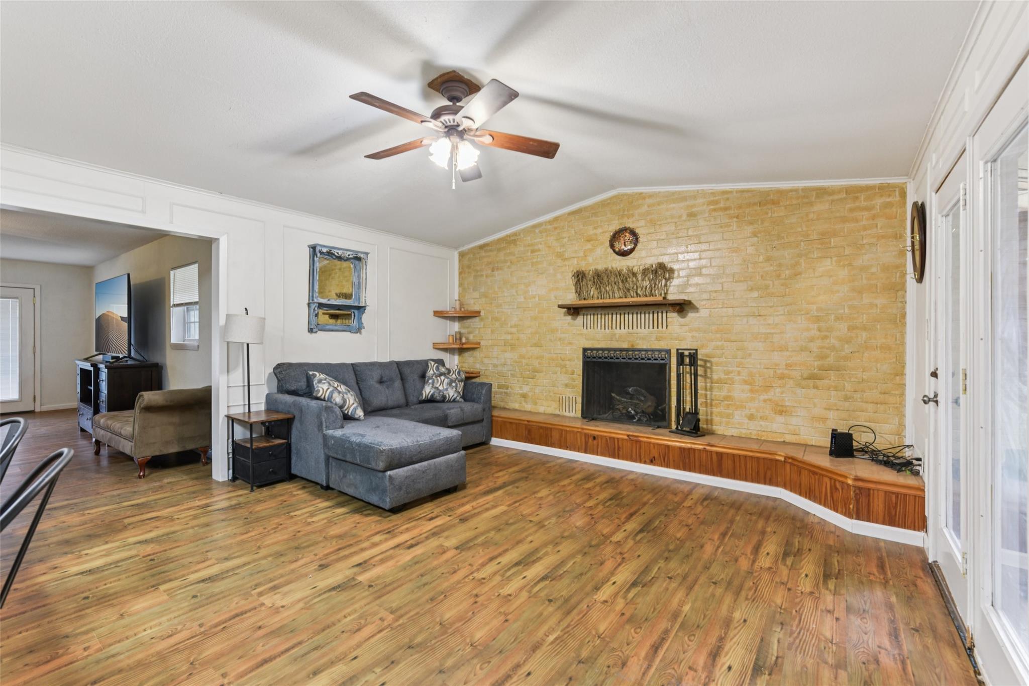 471 Upper Elgin River RD