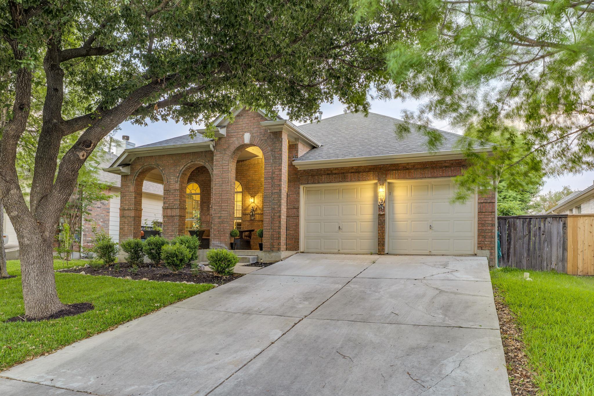 745 Bent Wood PL
