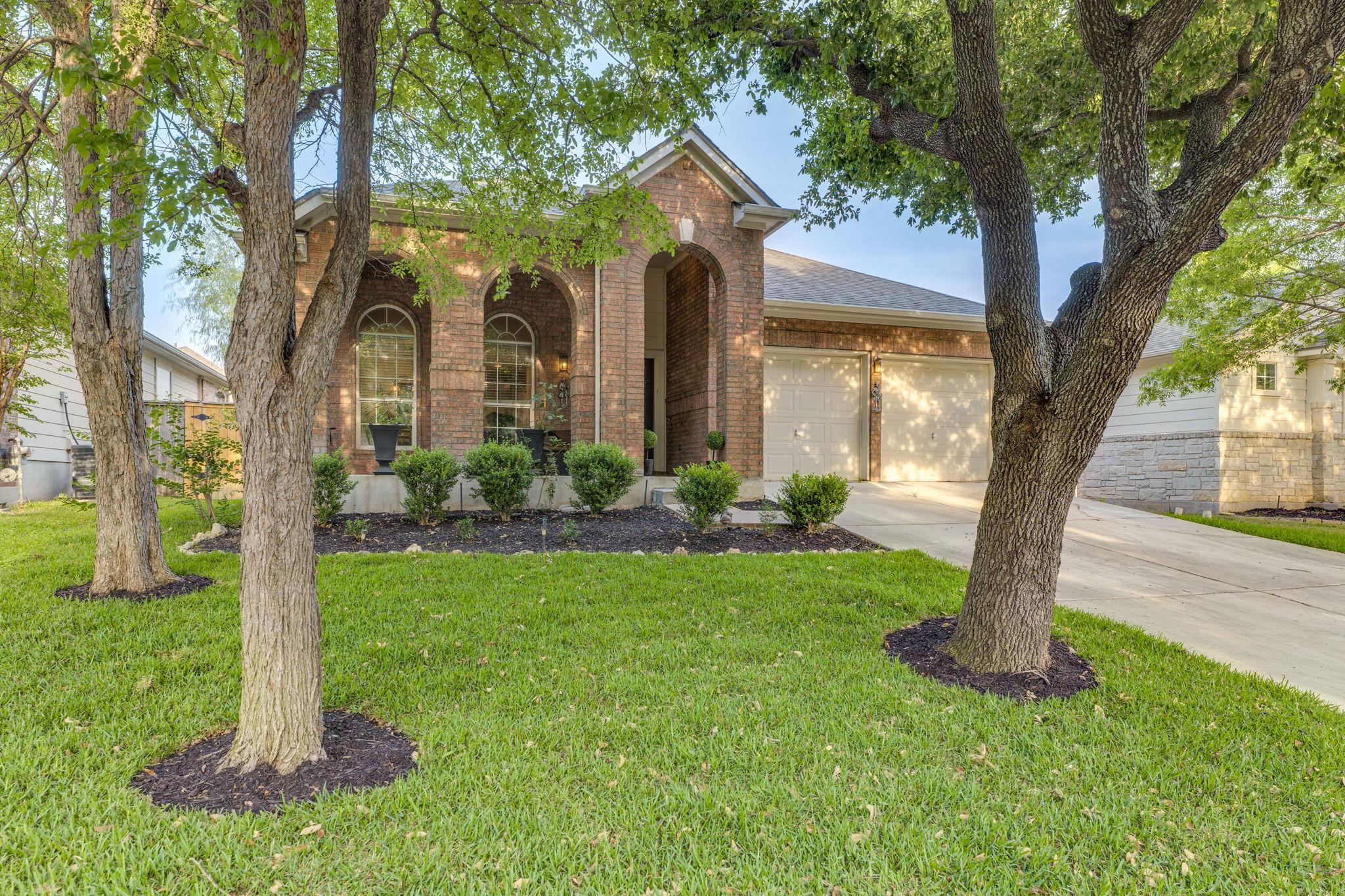 745 Bent Wood PL