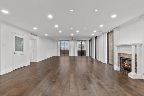 Tiny photo for 1122 Colorado ST #1004, Austin, TX 78701 (MLS # 6230200)