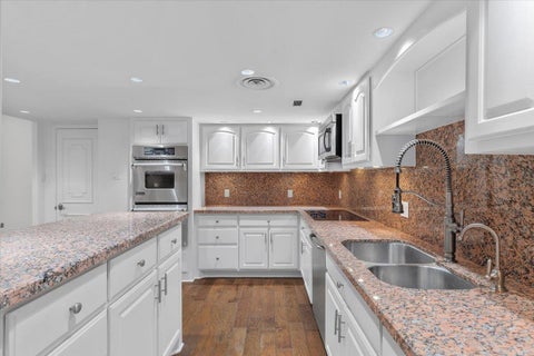 Tiny photo for 1122 Colorado ST #1004, Austin, TX 78701 (MLS # 6230200)