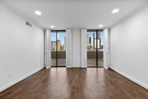Tiny photo for 1122 Colorado ST #1004, Austin, TX 78701 (MLS # 6230200)