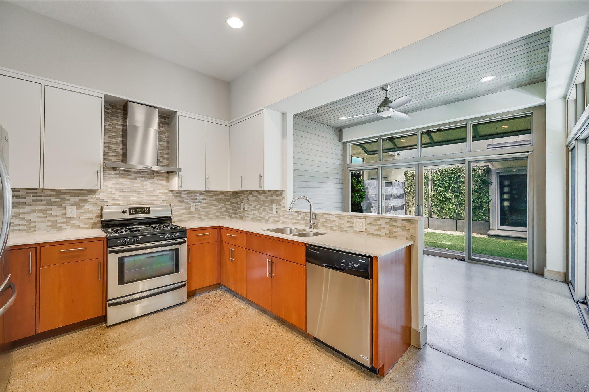 2822 Wooldridge DR B