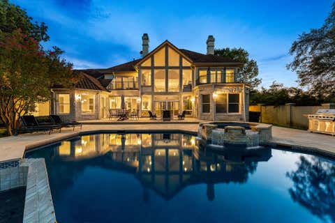 Photo of 2819 Cliff PT, Spicewood, TX 78669 (MLS # 6261847)