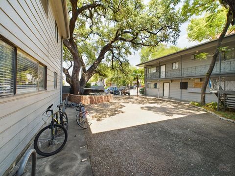 803 W 28th ST 105 Austin TX 78705
