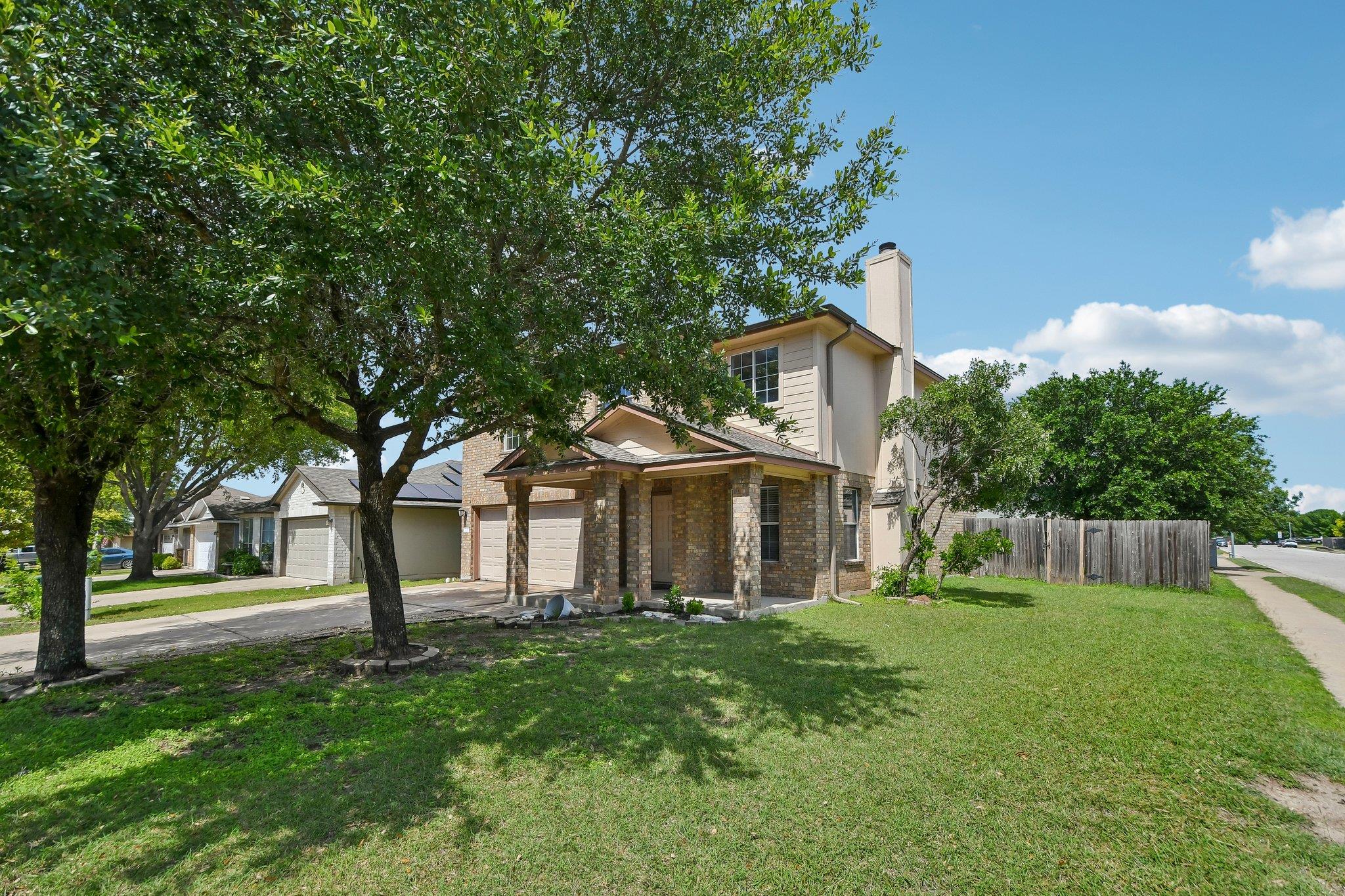 231 Altamont ST