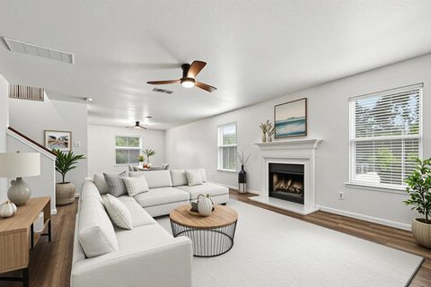 Photo of 231 Altamont ST, Hutto, TX 78634 (MLS # 2622371)