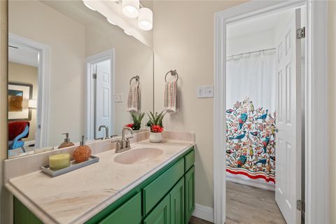 Tiny photo for 119 Crestview DR, Lakeway, TX 78734 (MLS # 6683280)