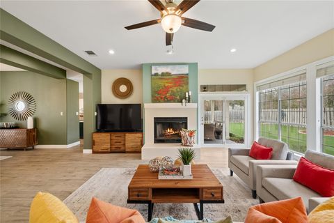 Tiny photo for 119 Crestview DR, Lakeway, TX 78734 (MLS # 6683280)