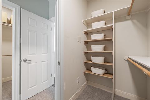 Tiny photo for 119 Crestview DR, Lakeway, TX 78734 (MLS # 6683280)