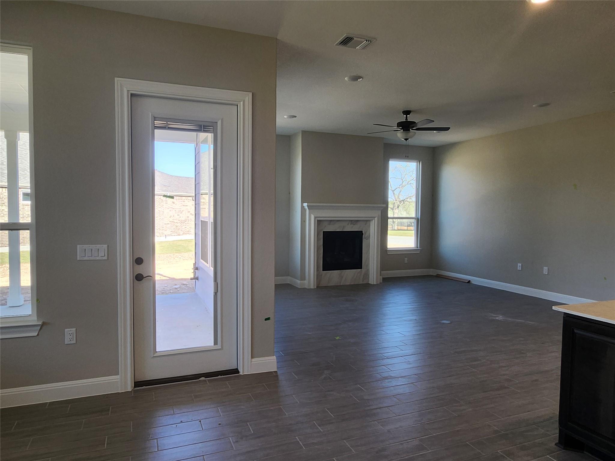 205 Diamond Point RD