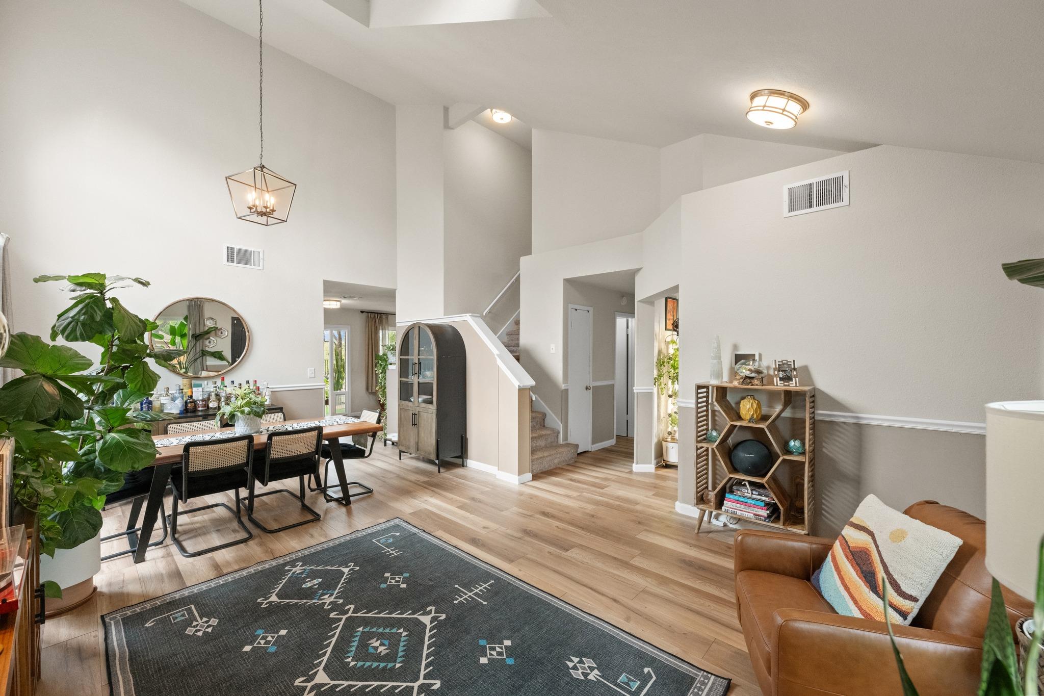 11112 Whiskey River DR