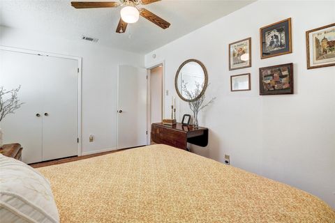 Tiny photo for 7210 Meadowood DR, Austin, TX 78723 (MLS # 8149326)