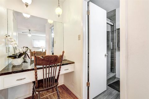 Tiny photo for 7210 Meadowood DR, Austin, TX 78723 (MLS # 8149326)